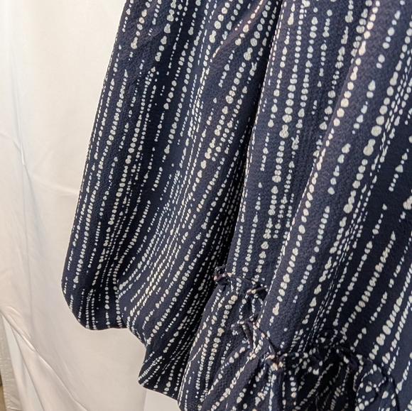 Misa Los Angeles Carmen  Blouse Size L In EUC - Picture 5 of 10